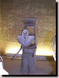 Naos du temple d'Edfou.